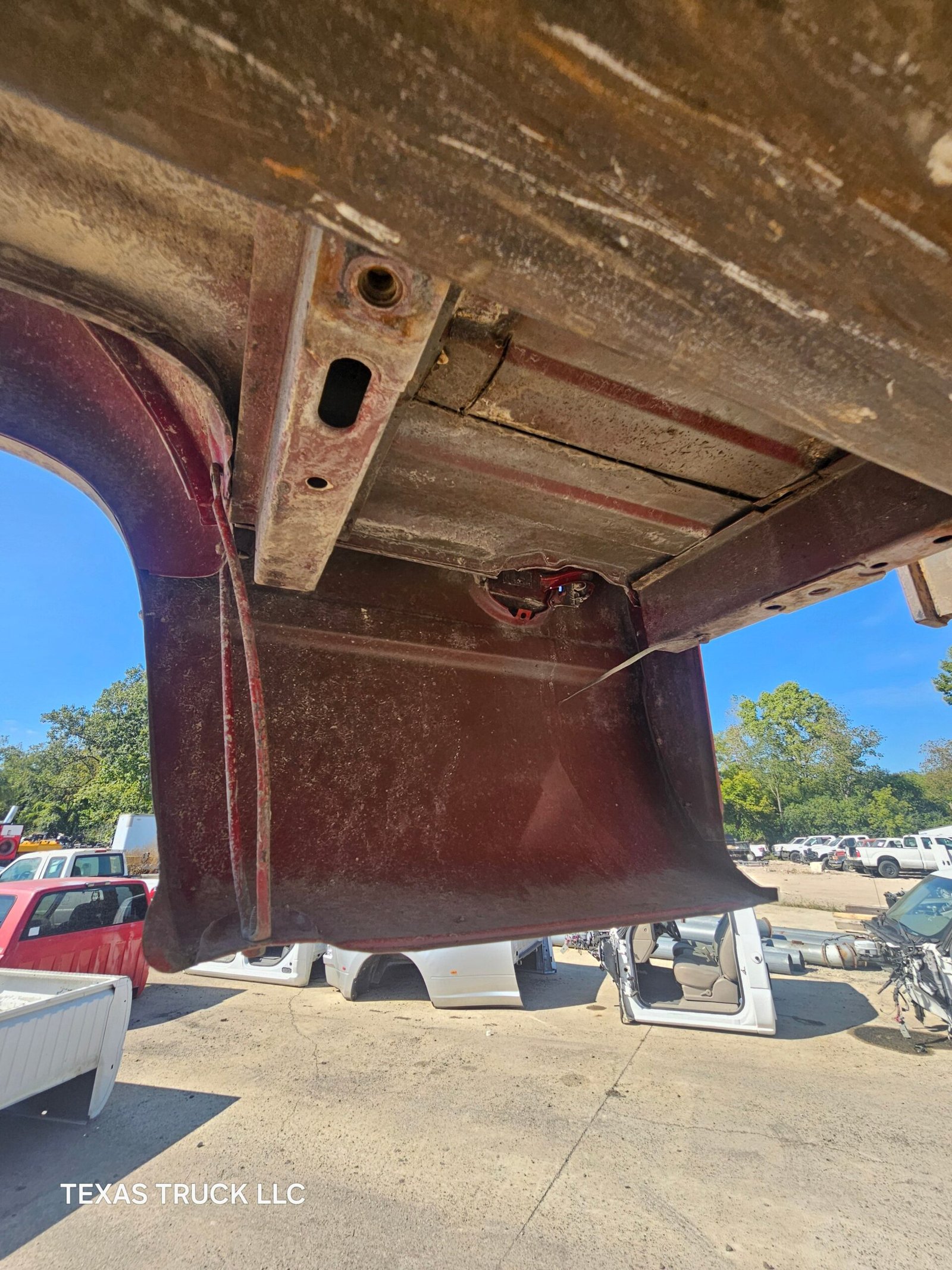 1988-1998 Chevrolet / GMC 1500 2500 3500 OBS 6' 6" Short Truck Bed - Red - Image 35