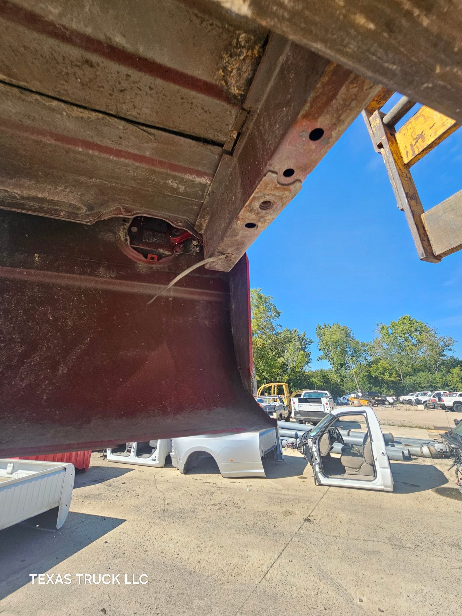 1988-1998 Chevrolet / GMC 1500 2500 3500 OBS 6' 6" Short Truck Bed - Red - Image 36