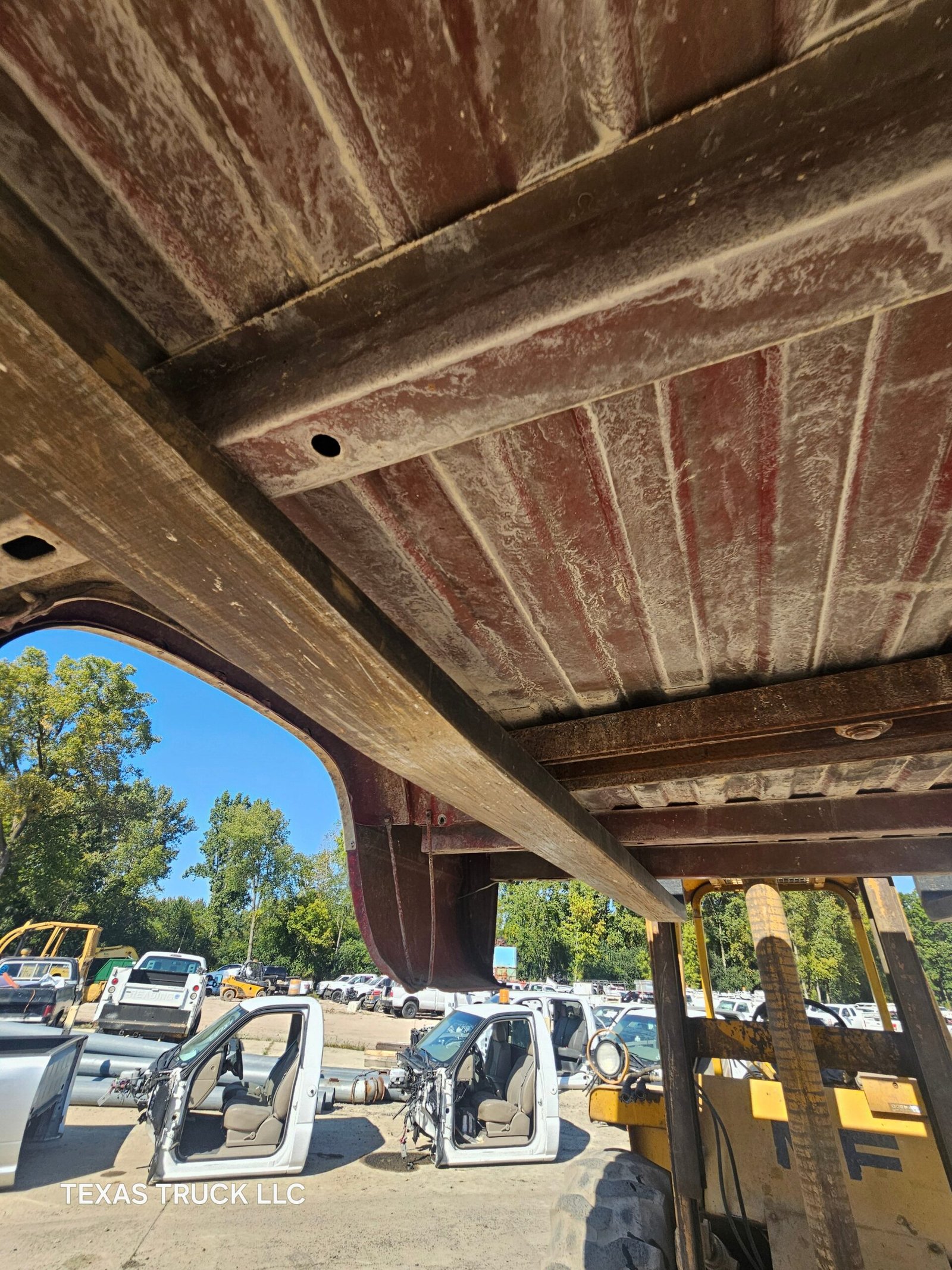 1988-1998 Chevrolet / GMC 1500 2500 3500 OBS 6' 6" Short Truck Bed - Red - Image 57