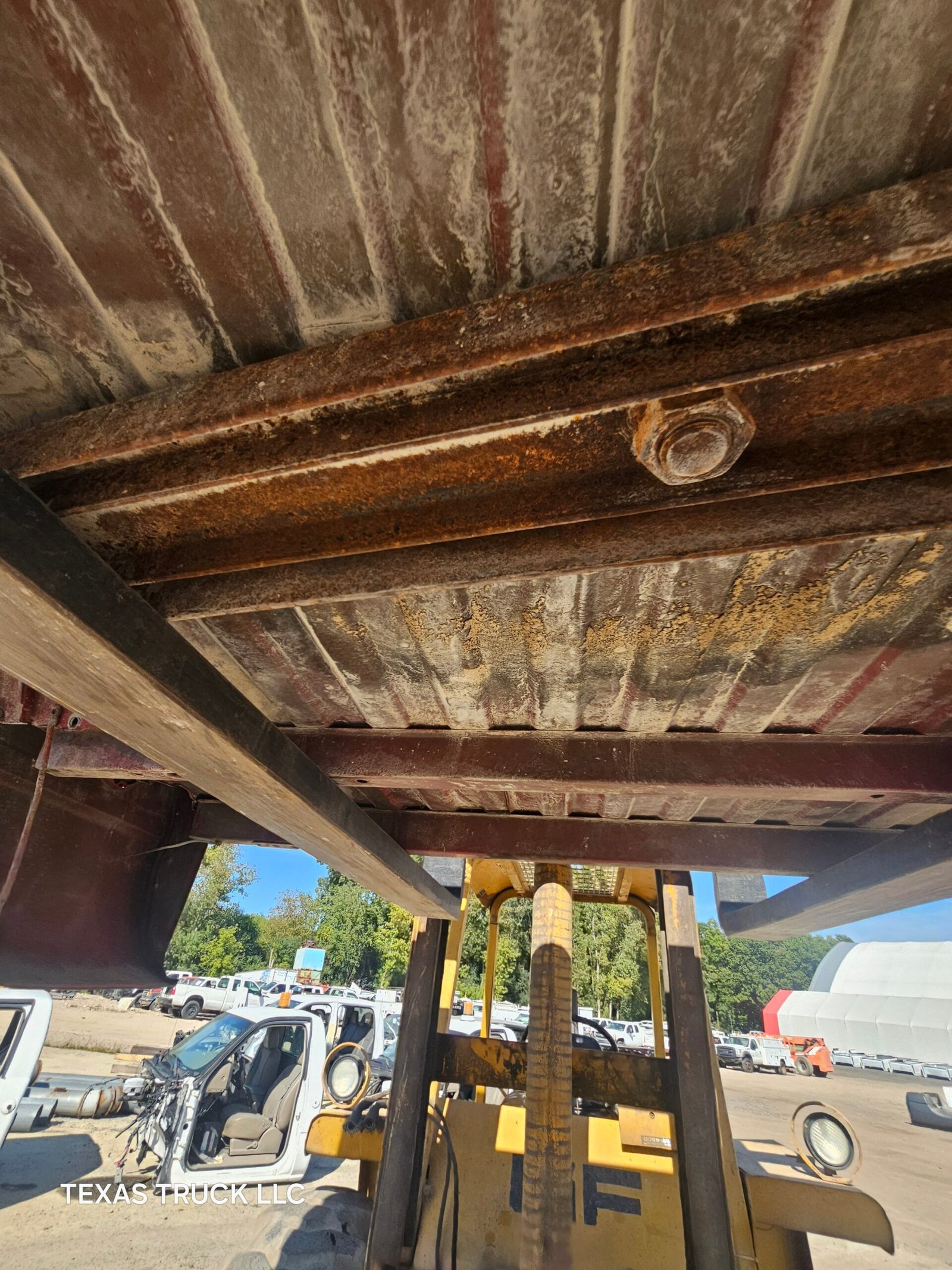 1988-1998 Chevrolet / GMC 1500 2500 3500 OBS 6' 6" Short Truck Bed - Red - Image 132