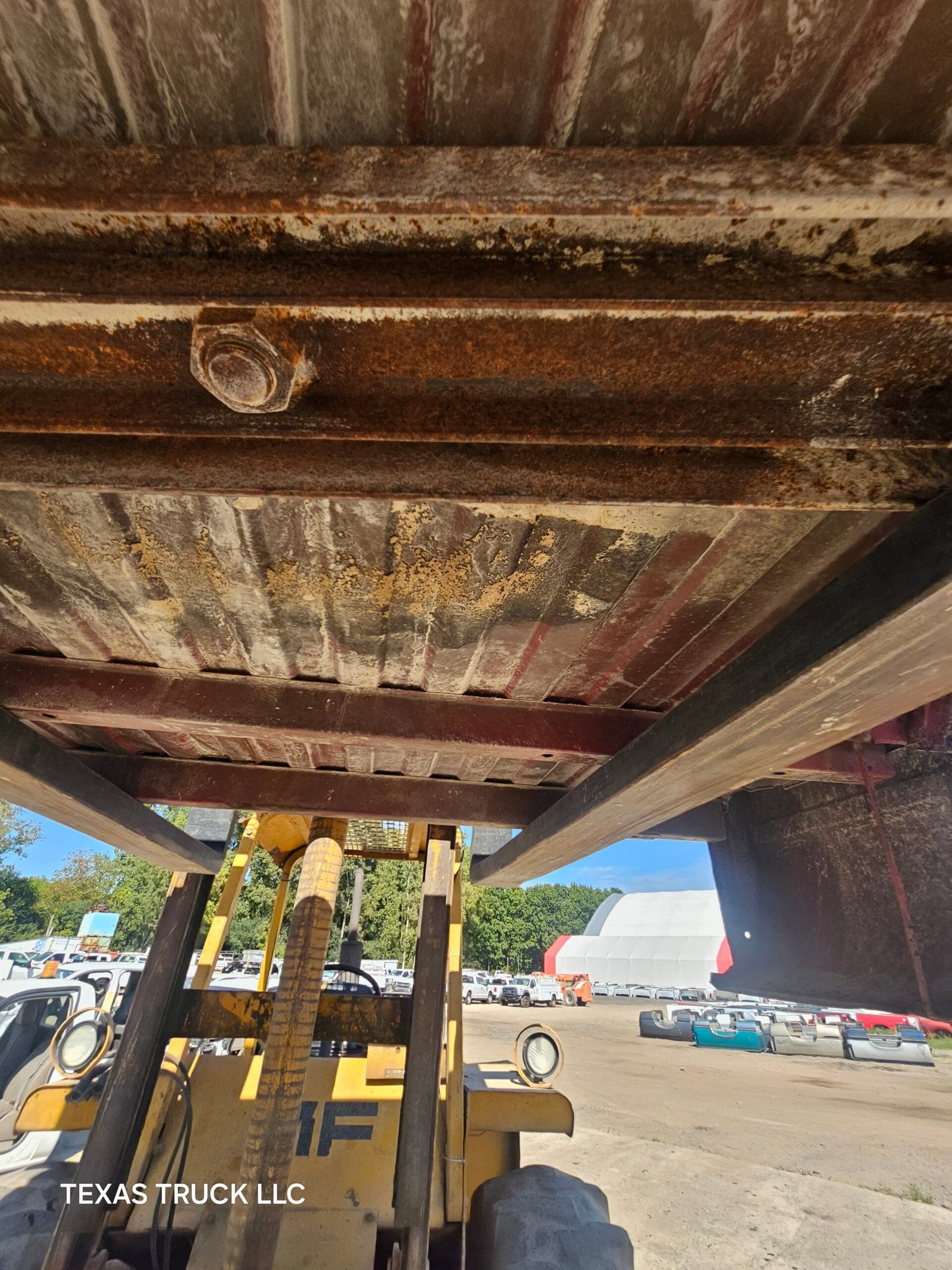 1988-1998 Chevrolet / GMC 1500 2500 3500 OBS 6' 6" Short Truck Bed - Red - Image 58