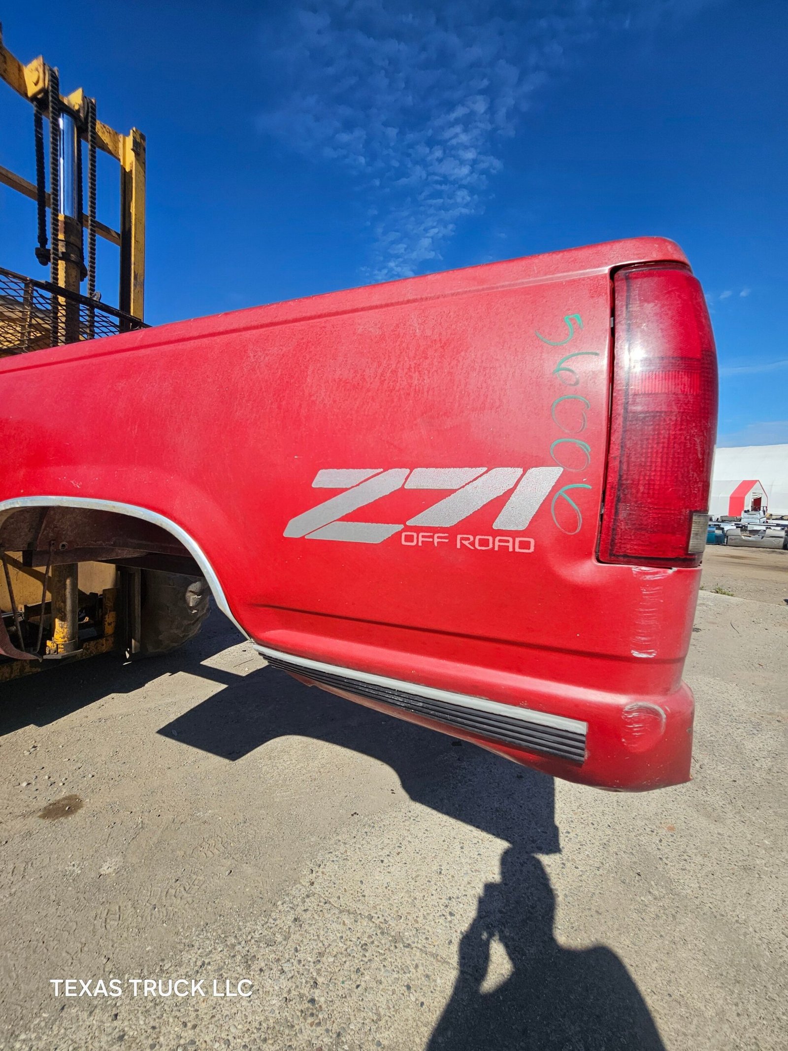 1988-1998 Chevrolet / GMC 1500 2500 3500 OBS 6' 6" Short Truck Bed - Red - Image 12