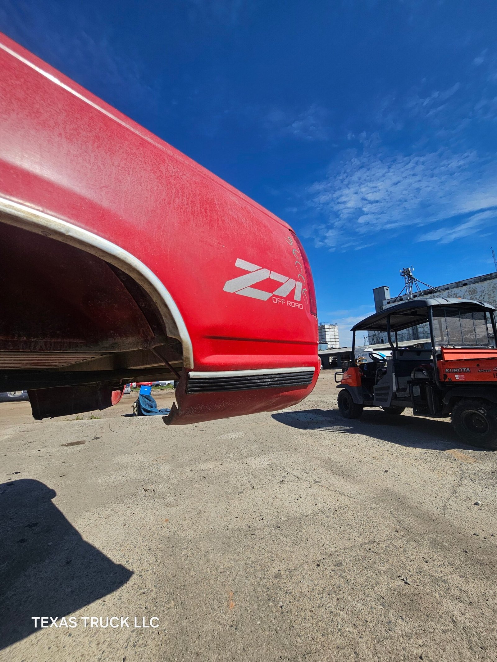 1988-1998 Chevrolet / GMC 1500 2500 3500 OBS 6' 6" Short Truck Bed - Red - Image 13