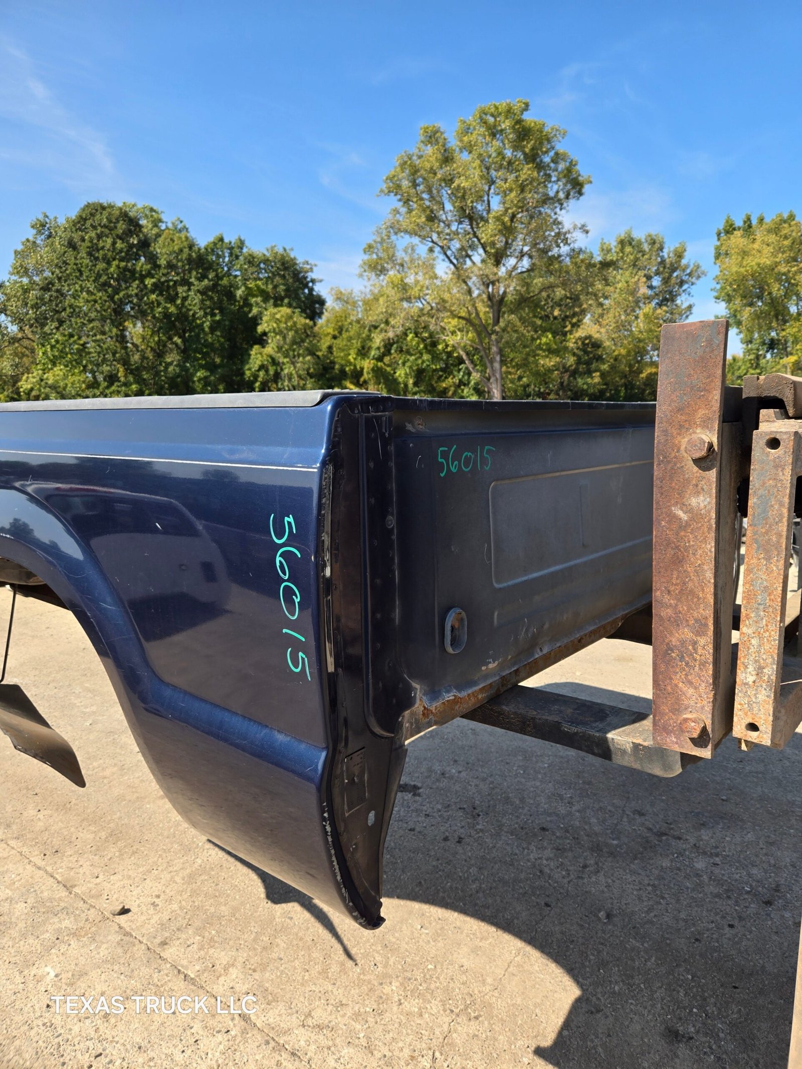 1999-2010 Ford Super Duty F250 F350 6' 9" Short Truck Bed - Blue - Image 17