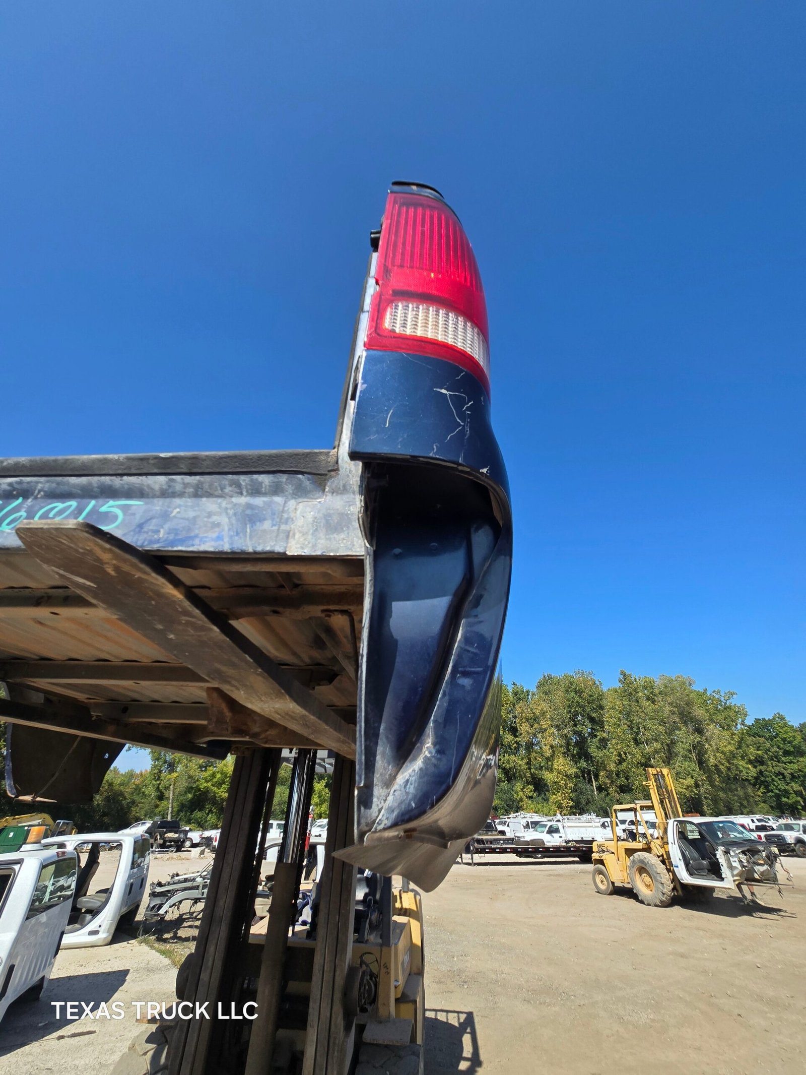 1999-2010 Ford Super Duty F250 F350 6' 9" Short Truck Bed - Blue - Image 83