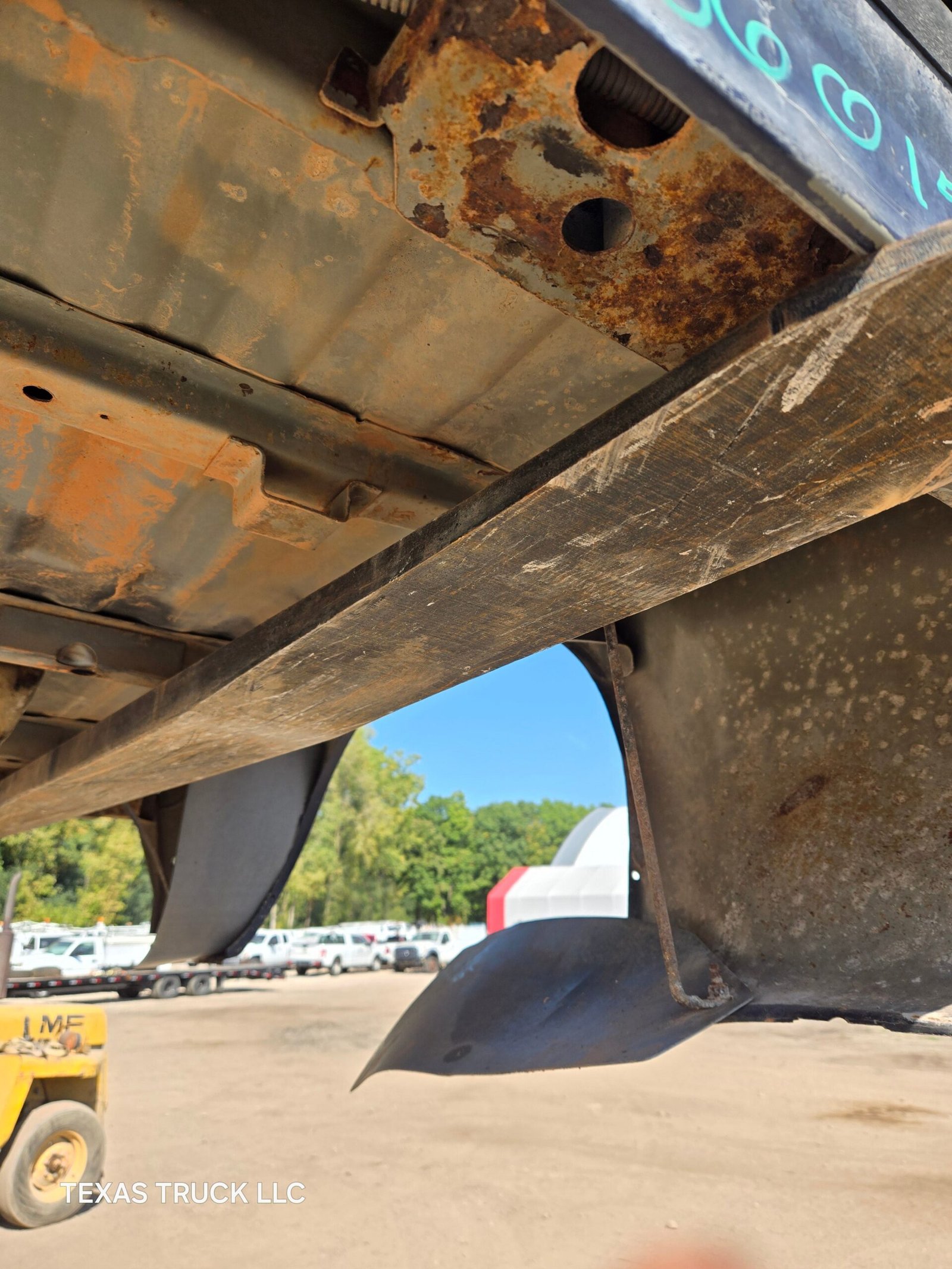 1999-2010 Ford Super Duty F250 F350 6' 9" Short Truck Bed - Blue - Image 114