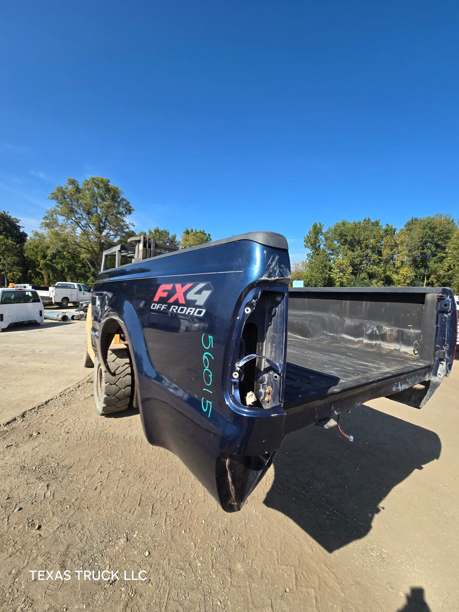 1999-2010 Ford Super Duty F250 F350 6' 9" Short Truck Bed - Blue - Image 38