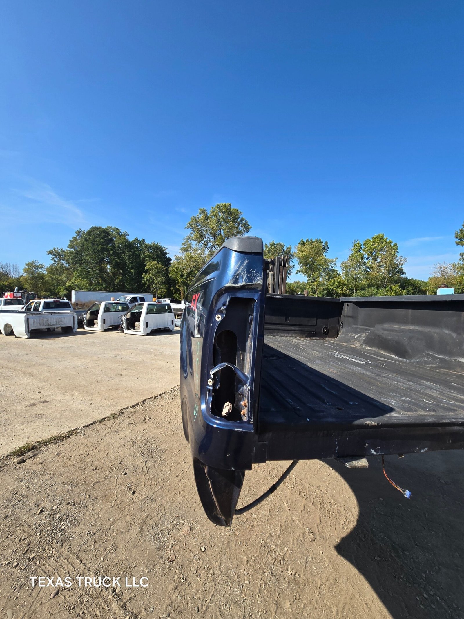 1999-2010 Ford Super Duty F250 F350 6' 9" Short Truck Bed - Blue - Image 39