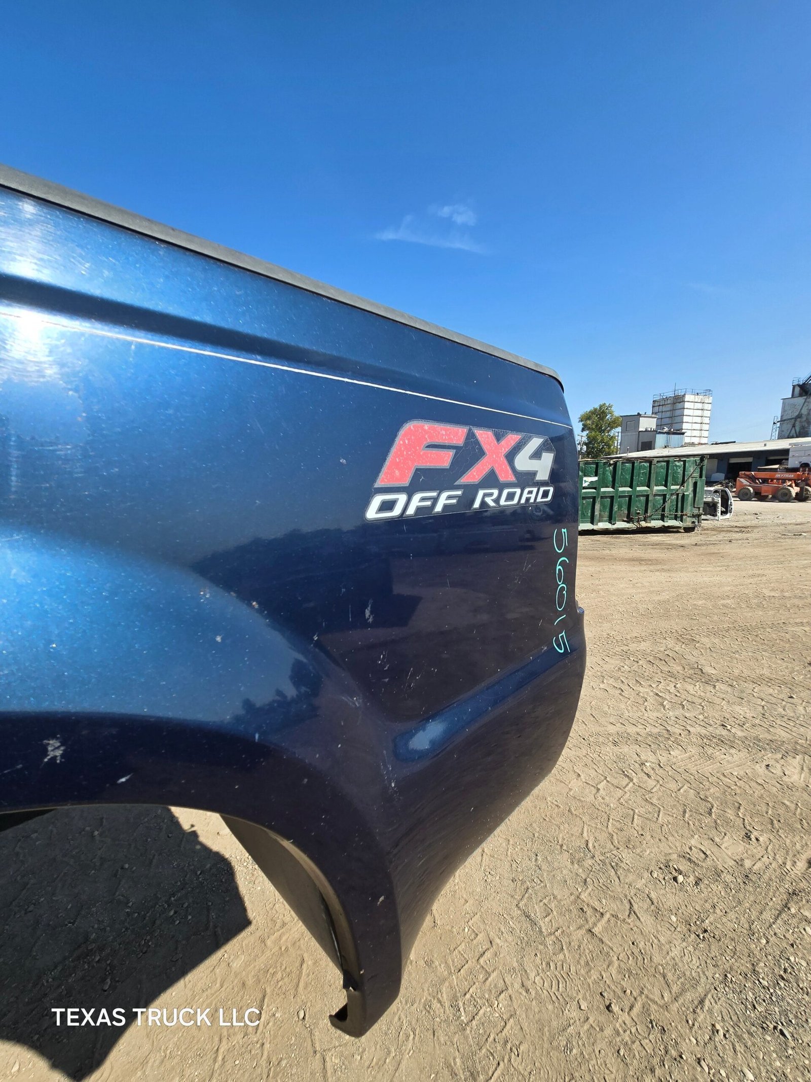 1999-2010 Ford Super Duty F250 F350 6' 9" Short Truck Bed - Blue - Image 45