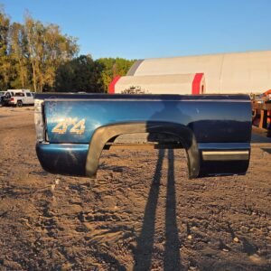 1999-2007 Chevrolet Silverado / GMC Sierra 6' 6" Short Truck Bed