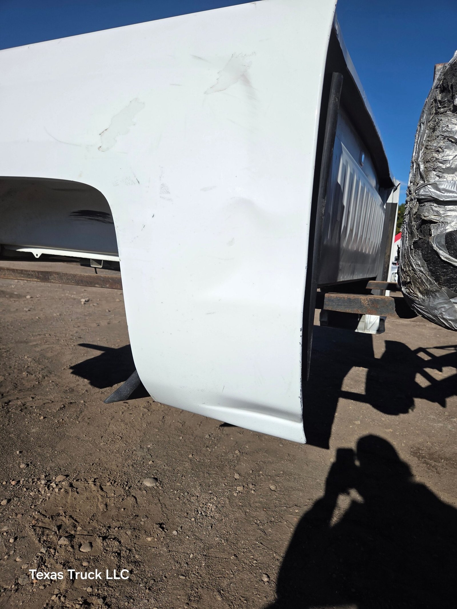 2014-2019 Chevrolet Silverado 1500 5' 8" Short Bed - Summit White - Image 32
