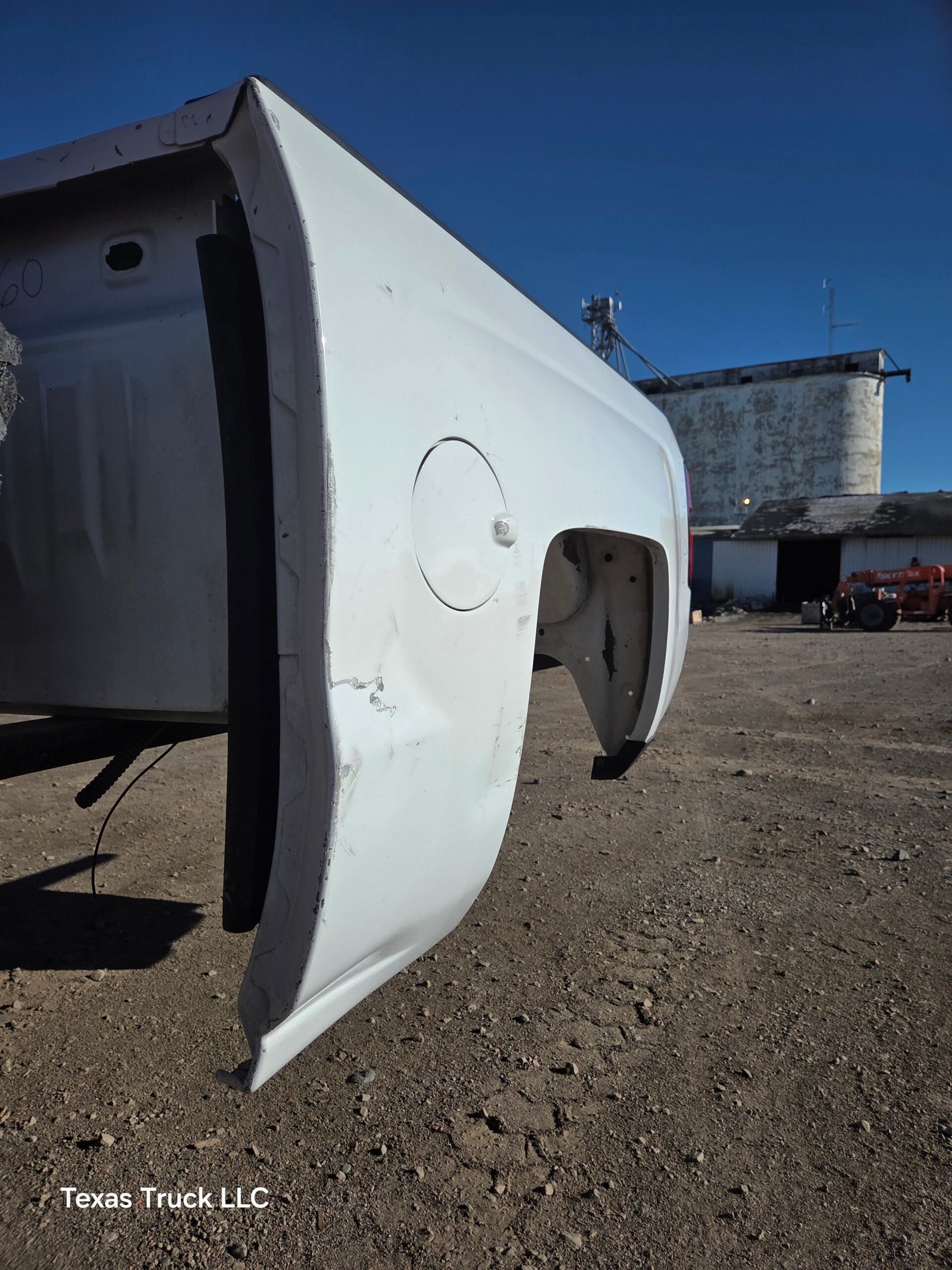 2014-2019 Chevrolet Silverado 1500 5' 8" Short Bed - Summit White - Image 26