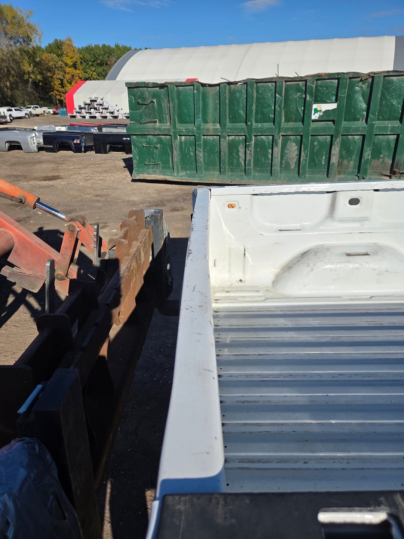 2014-2019 Chevrolet Silverado 1500 5' 8" Short Bed - Summit White - Image 63