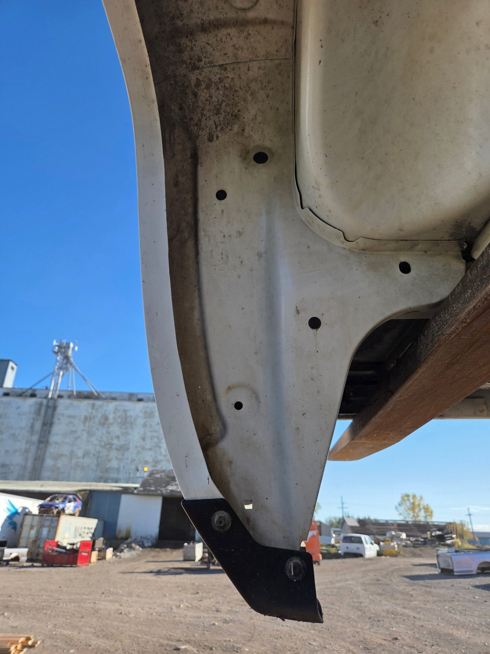 2014-2019 Chevrolet Silverado 1500 5' 8" Short Bed - Summit White - Image 94