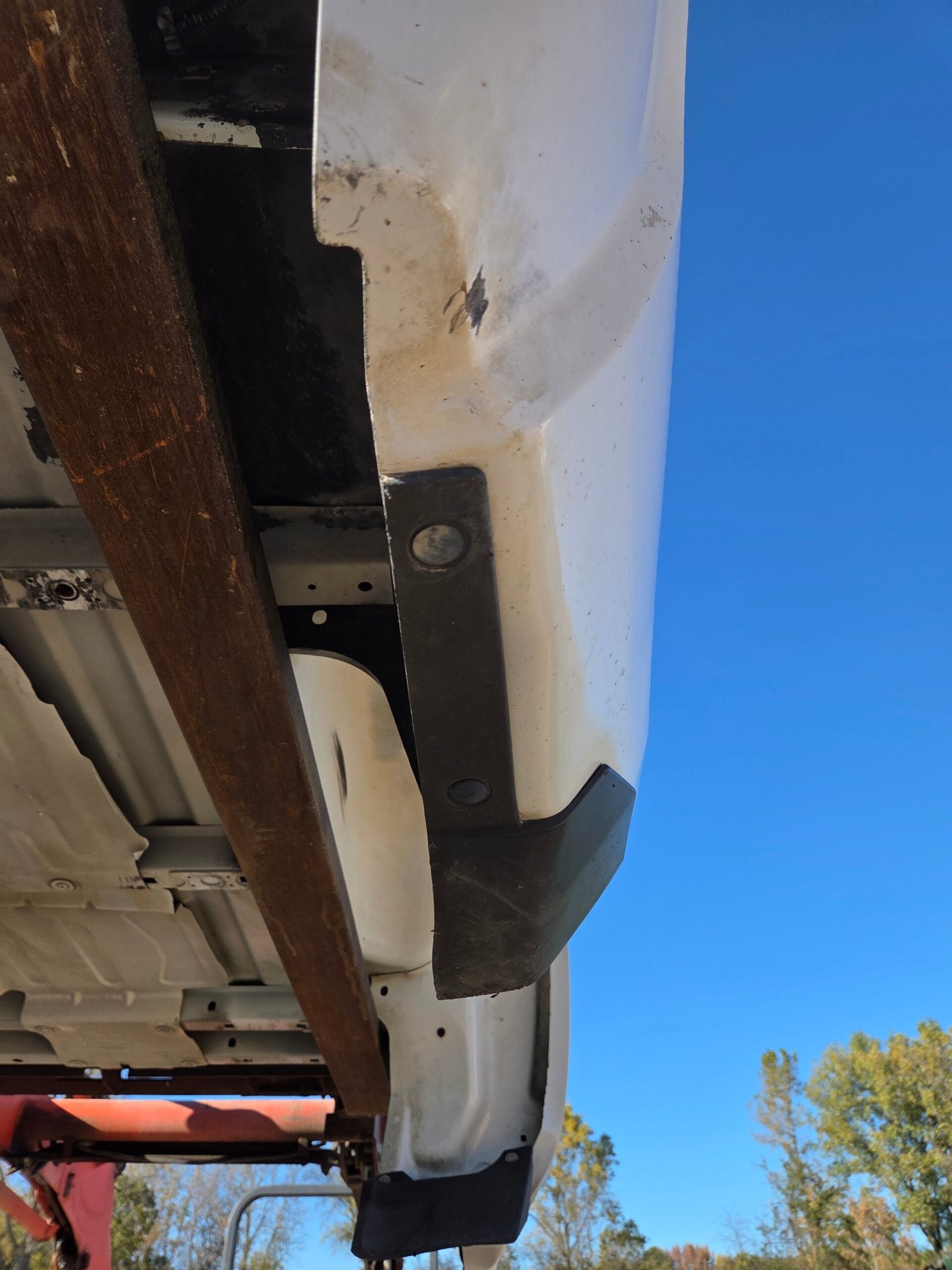 2014-2019 Chevrolet Silverado 1500 5' 8" Short Bed - Summit White - Image 103