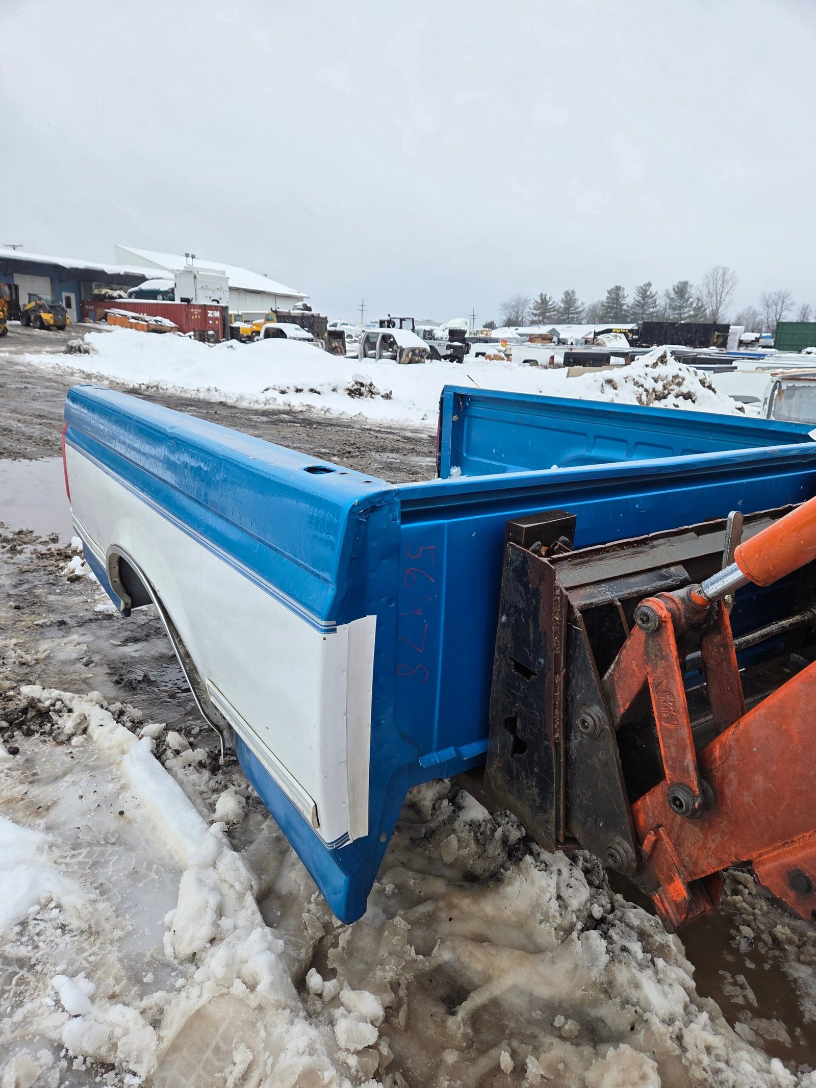 1987-1997 Ford F150 F250 F350 OBS 6' 9" Short Truck Bed - Image 7