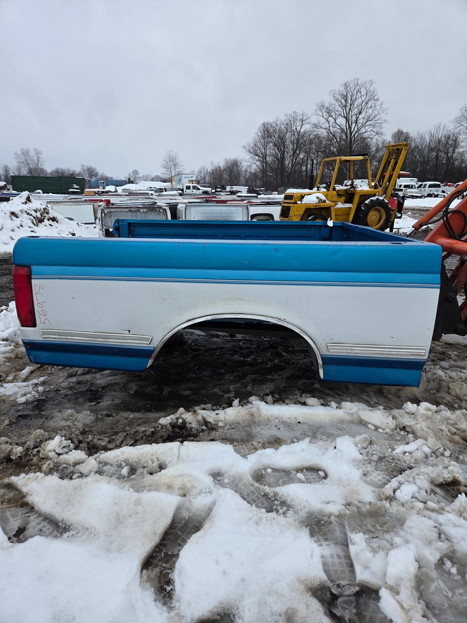 1987-1997 Ford F150 F250 F350 OBS 6' 9" Short Truck Bed - Image 29