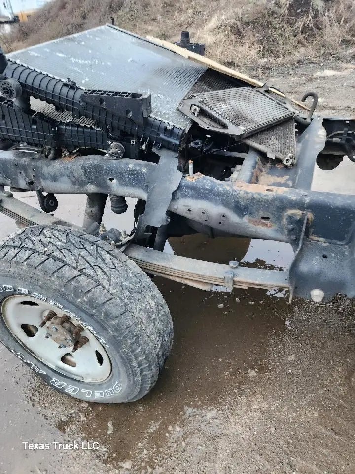 2008 Ford F-250 Extended Cab Short Bed Super Duty 6.4L Power Stroke - FULL PART OUT - Image 13