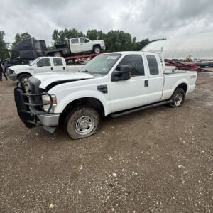 2010 Ford F-250 Extended Cab 6.5ft Short Bed Super Duty 5.4L triton 4x4 - FULL PART OUT