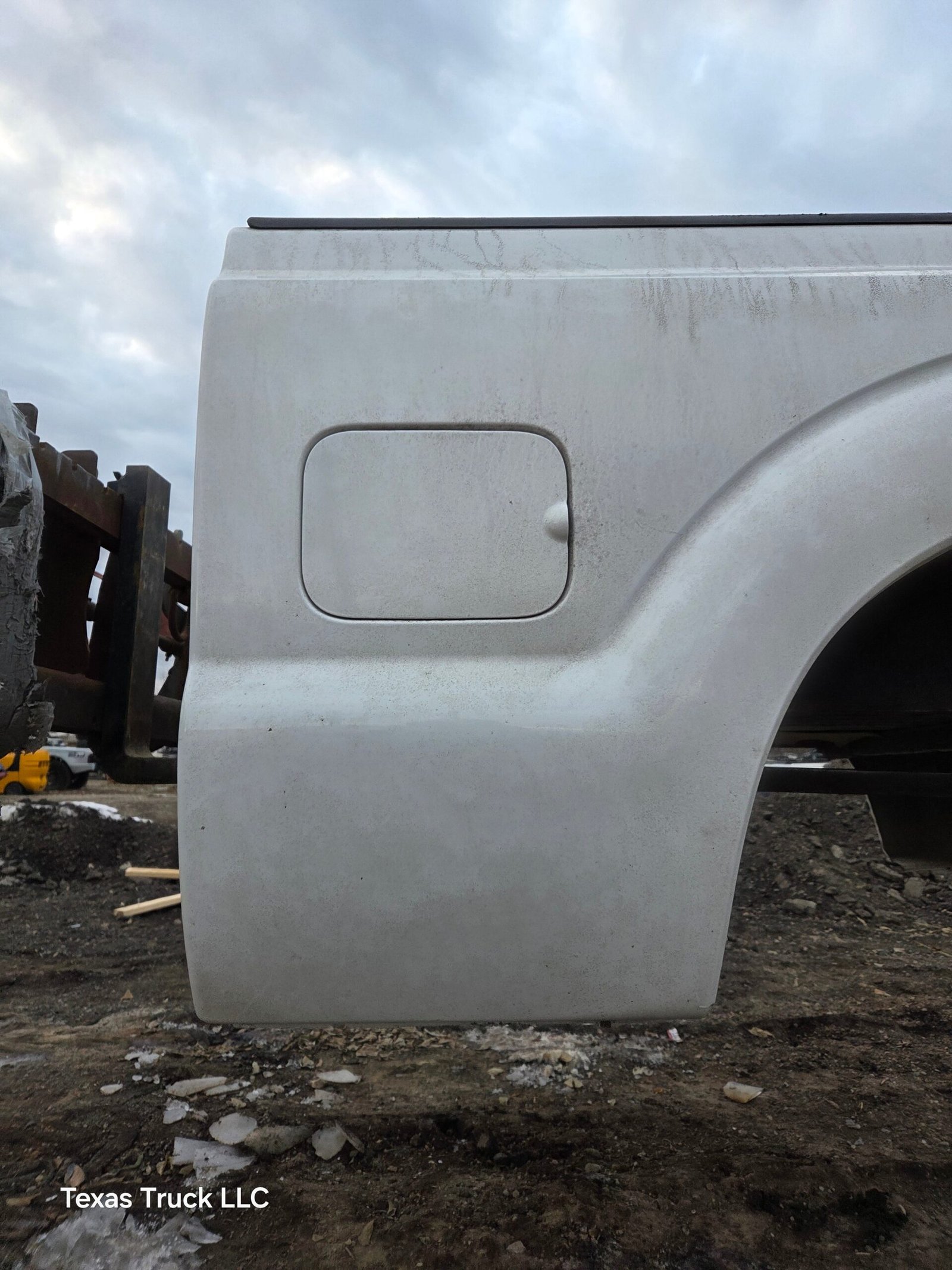 2011-2016 Ford F250 F350 Super Duty 6' 9" Short Truck Bed - Image 13