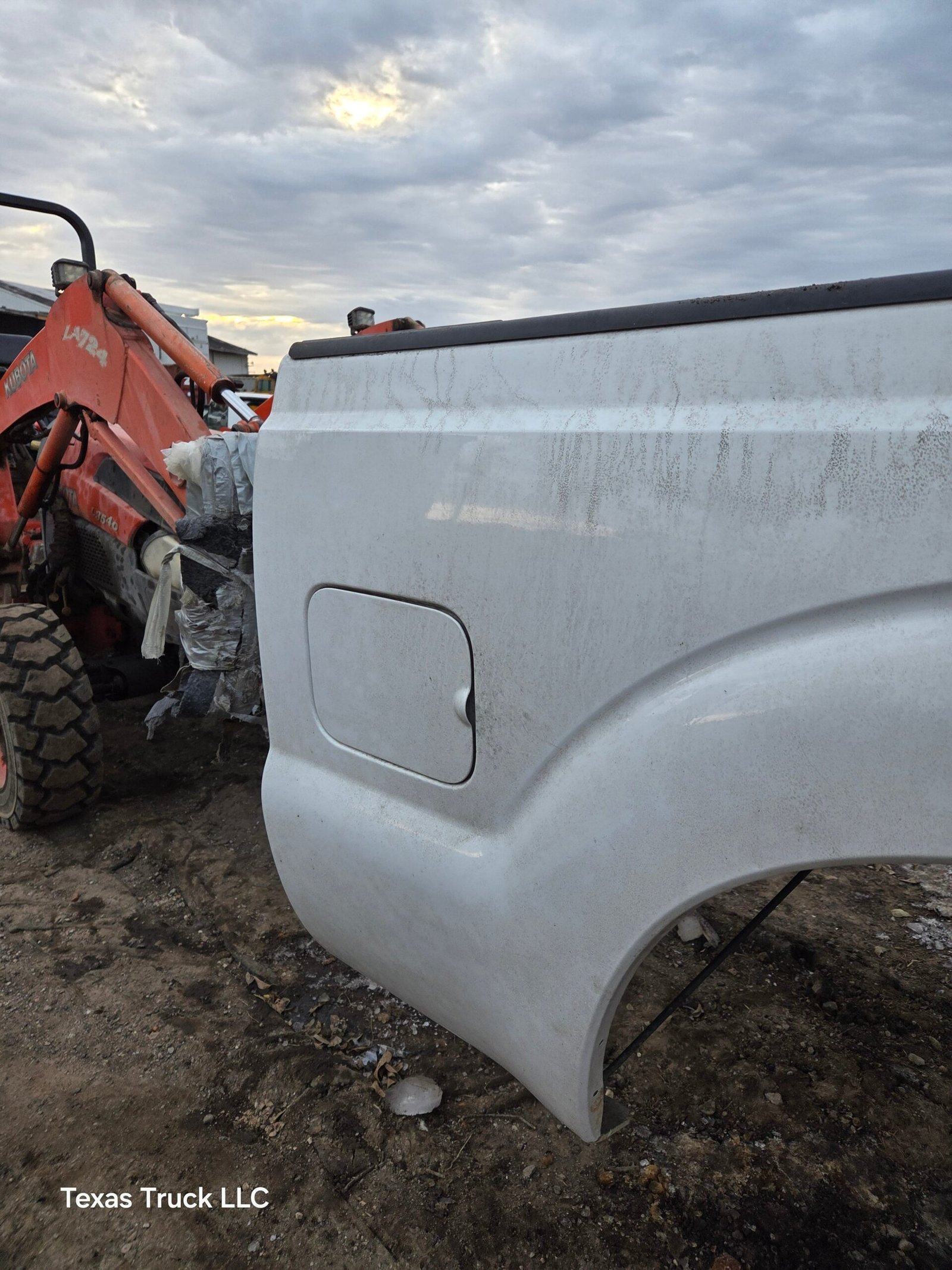 2011-2016 Ford F250 F350 Super Duty 6' 9" Short Truck Bed - Image 15