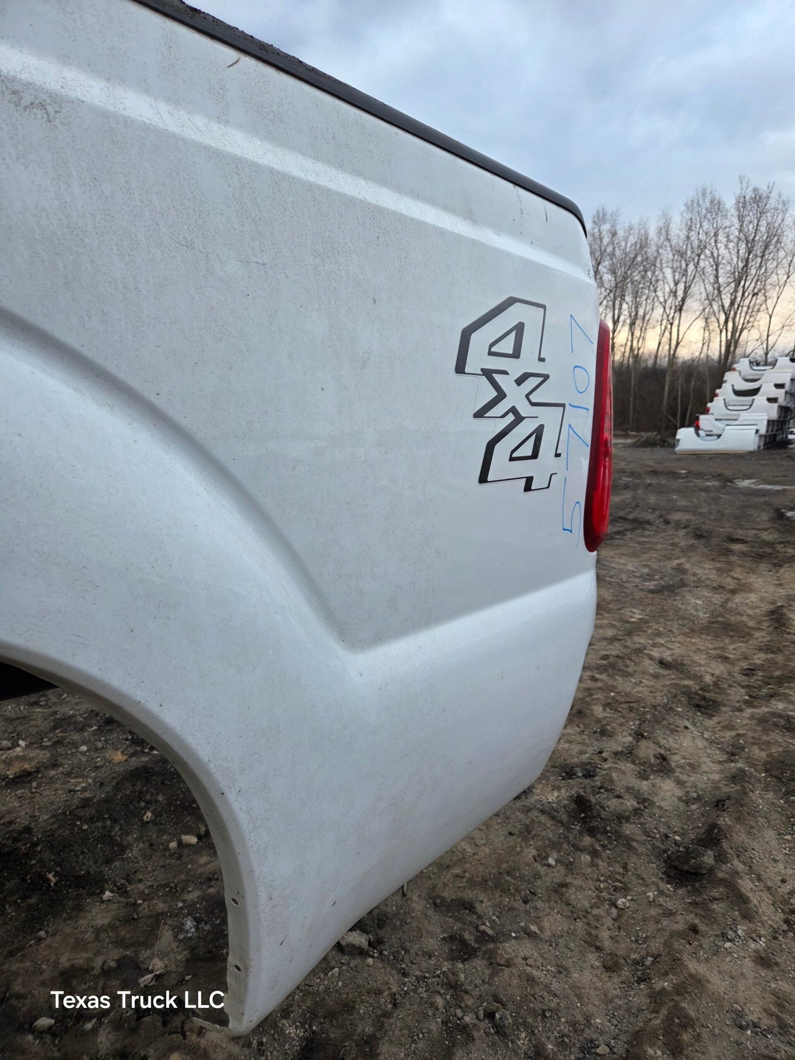 2011-2016 Ford F250 F350 Super Duty 6' 9" Short Truck Bed - Image 22