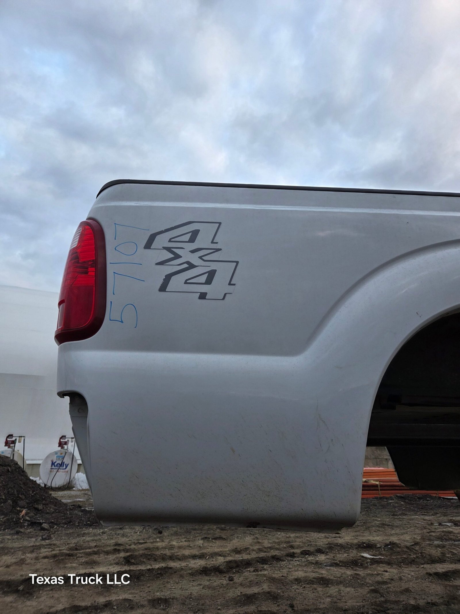 2011-2016 Ford F250 F350 Super Duty 6' 9" Short Truck Bed - Image 70