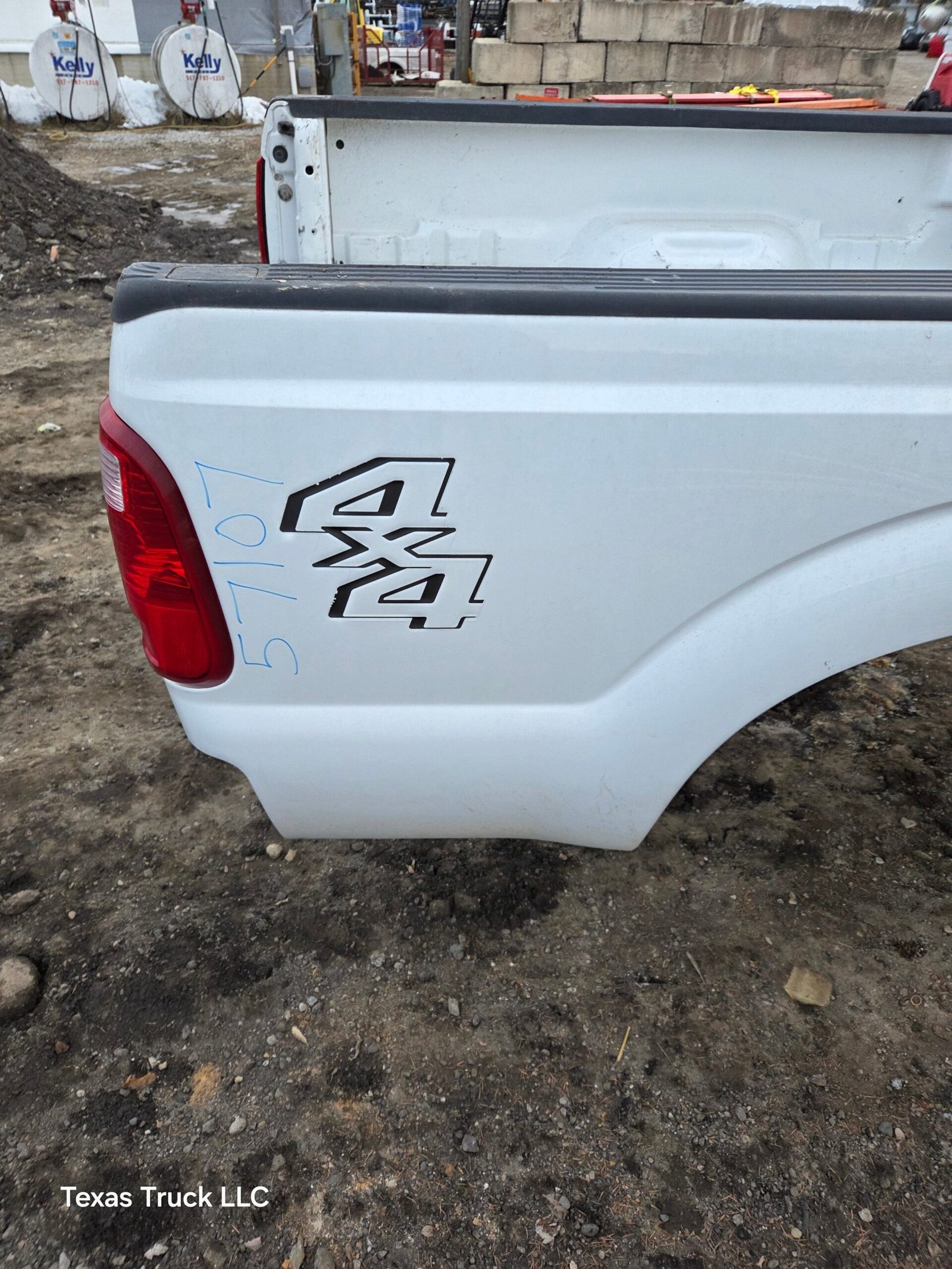 2011-2016 Ford F250 F350 Super Duty 6' 9" Short Truck Bed - Image 46