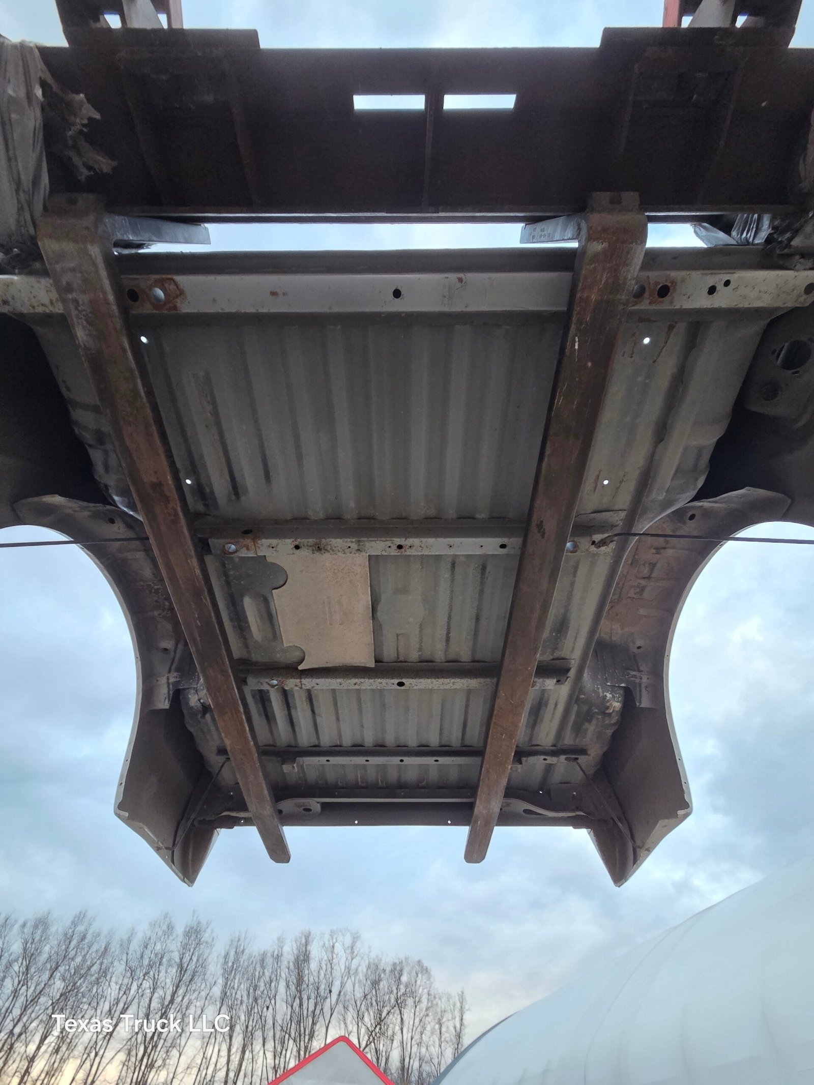 2011-2016 Ford F250 F350 Super Duty 6' 9" Short Truck Bed - Image 85