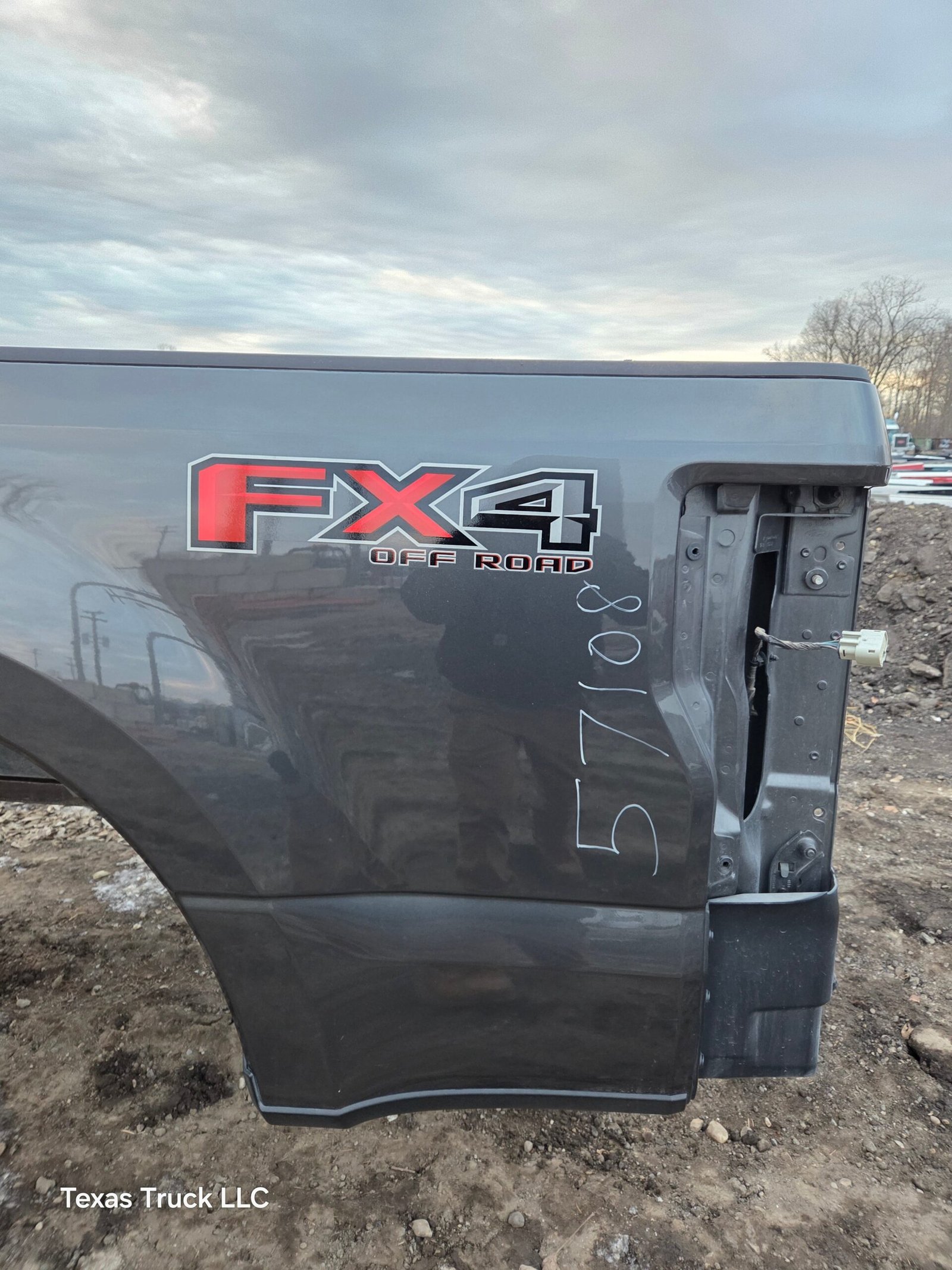 2017-2022 Ford F250 F350 Super Duty 6' 9" Short Truck Bed - Image 37