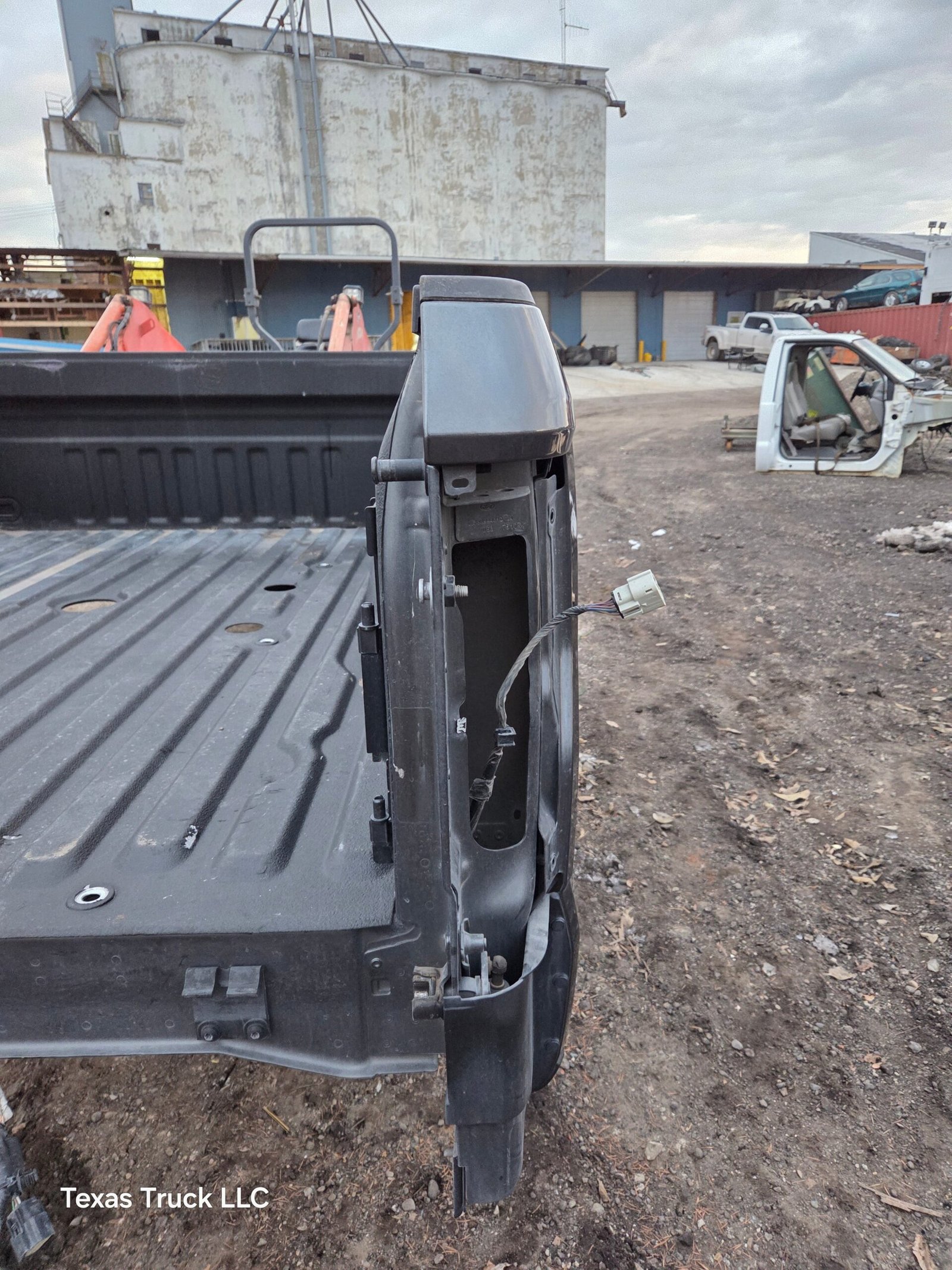 2017-2022 Ford F250 F350 Super Duty 6' 9" Short Truck Bed - Image 67