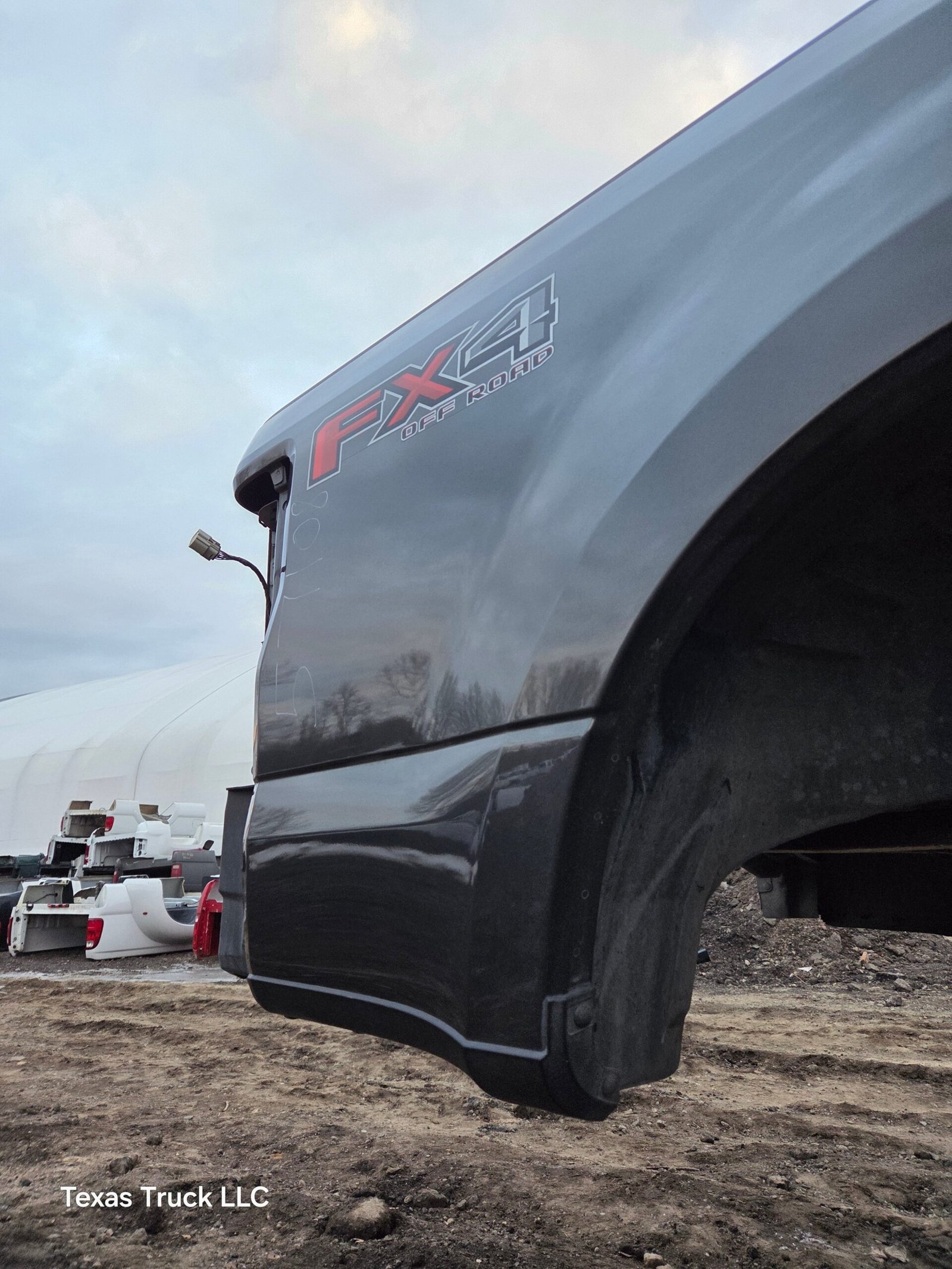 2017-2022 Ford F250 F350 Super Duty 6' 9" Short Truck Bed - Image 9