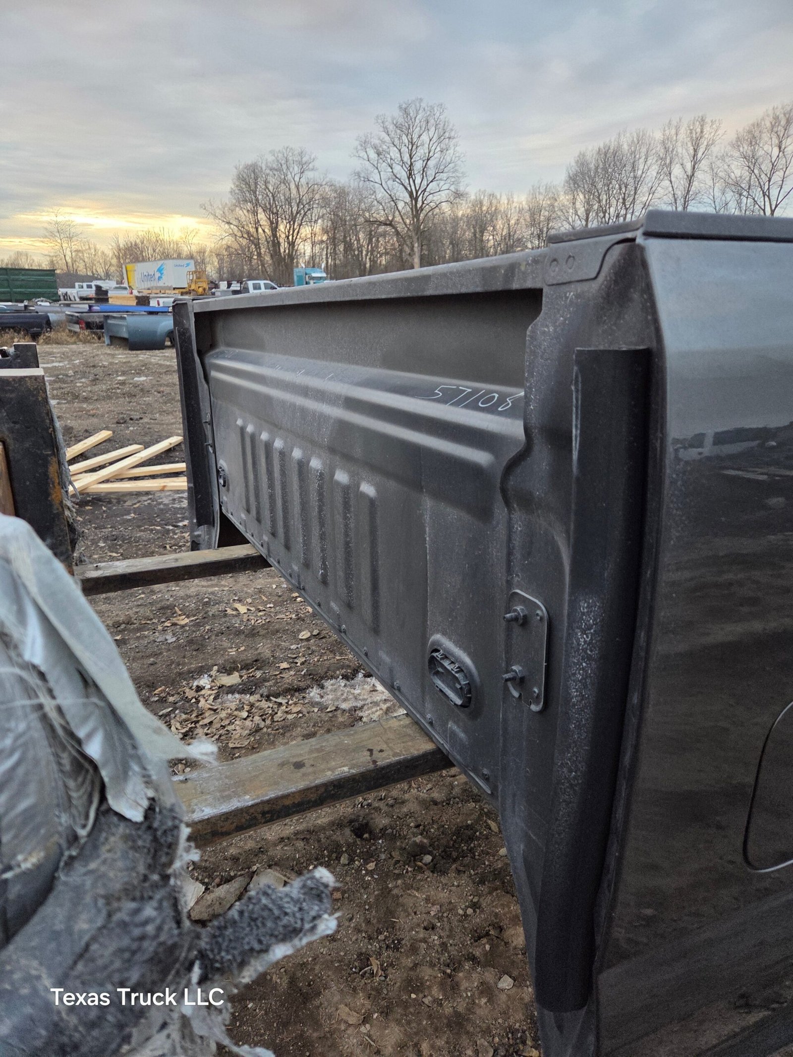2017-2022 Ford F250 F350 Super Duty 6' 9" Short Truck Bed - Image 73